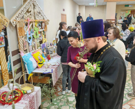 В Ровеньском благочинии прошла традиционная благотворительная акция «Вербная ярмарка»