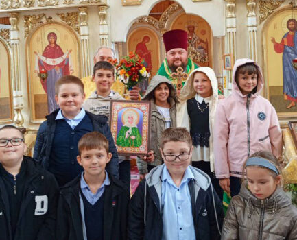 Учащиеся 4-го класса МБОУ «Айдарская СОШ им. Б.Г. Кандыбина» посетили храм святого апостола Андрея Первозванного села Айдар