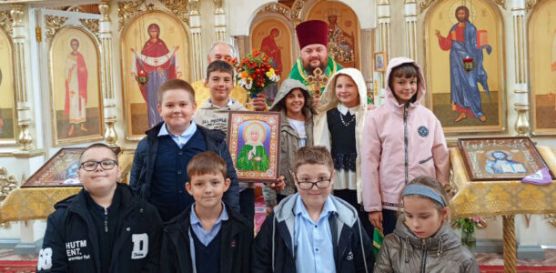 Учащиеся 4-го класса МБОУ «Айдарская СОШ им. Б.Г. Кандыбина» посетили храм святого апостола Андрея Первозванного села Айдар