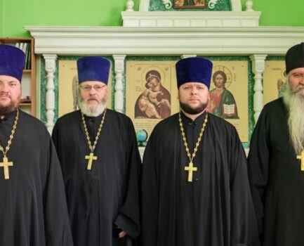 Состоялось собрание духовенства Ровеньского благочиния